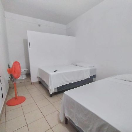 Hotel Villa Aurora Flores Kültér fotó